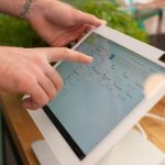 pengaturan jadwal pembersihan area dapur